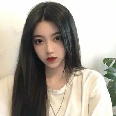 何雅琳